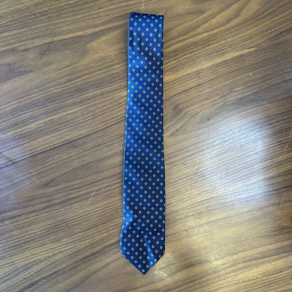 Vintage Marshall Fields Men’s Tie Red Blue Silk Geometric Made in USA 100% Silk